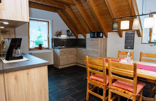 Schonach im Schwarzwald Apartment | Apartment 'Birgit' with Mountain View, Private Terrace and Wi-Fi