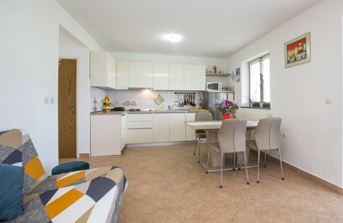 Presika Apartment | Apartment 1606/16499 (Istria - Labin), 3000m from the beach