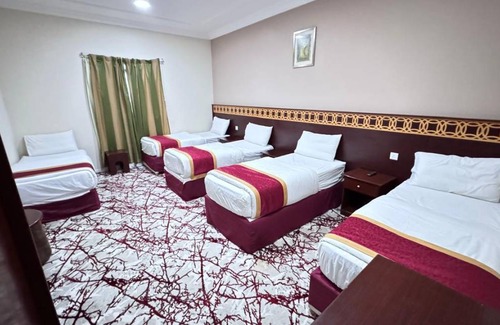 Al Aziziyah Apartment | Apartment ∙ 3 bedrooms ∙ 11 guests
