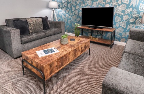 South Shore Cottage | APARTMENT 3 @ BLACKPOOL SLEEPOVER, pet friendly in Blackpool