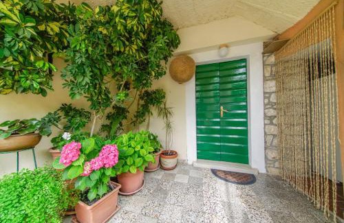 Postira Apartment | Apartment Akacija