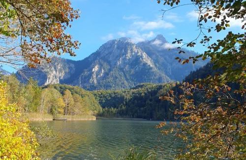 Berghof Apartment | Apartment Alpenblick 5, Halblech im Allgäu, Bergblick pur - NEUERÖFFNUNG!