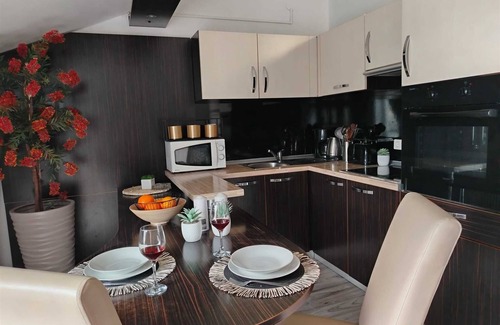 Milcetici Apartment | Apartment Antonia 2 with pool