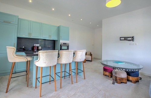 Carsac-de-Gurson Apartment | Apartment 'Appartement De Vacances Carsac 2' with Shared Pool, Shared Terrace and Shared Garden