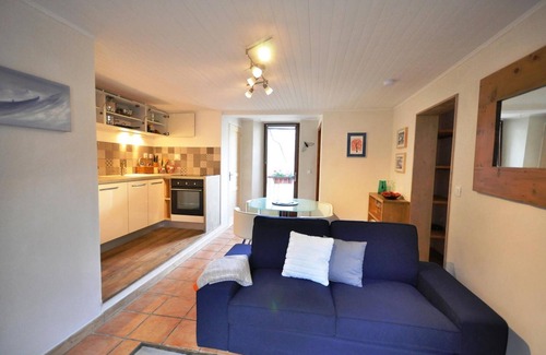 Briancon Apartment | Apartment 'Appartement Deux Chambres' with Mountain View, Private Terrace and Wi-Fi