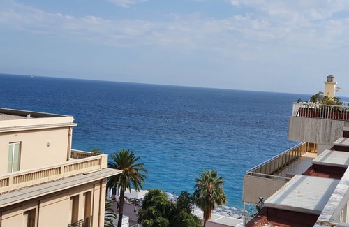 Carre d'Or Apartment | Apartment Art Deco - top floor - Promenade des Anglais - Golden Square -