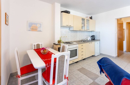 Milcetici Apartment | Apartment Besima (15011-A1) - Malinska - island Krk
