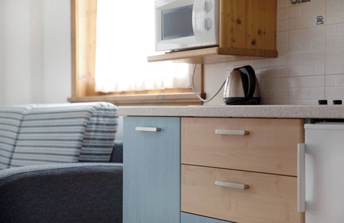 Trepalle Apartment | Apartment "Bait del Pont 55" with Mountain View, Wi-Fi, Balcony & Garden