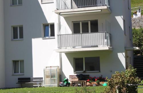 Spluegen Apartment | Apartment Beeli