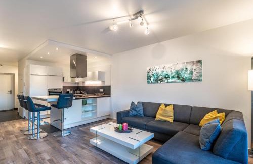 Annenheim Apartment | Apartment Berg- und Seeblick alpe maritima -Top 10 by Interhome