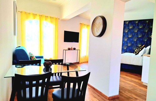 Sainte-Tulle Apartment | Apartment "Brin d'Or" - Domaine de la Mautanne *