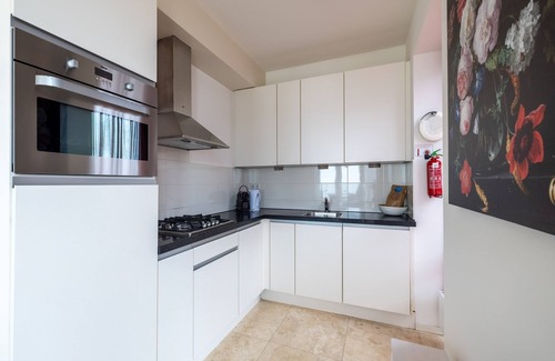 Egmond aan Zee Apartment | Apartment by the Beach with Sea Views