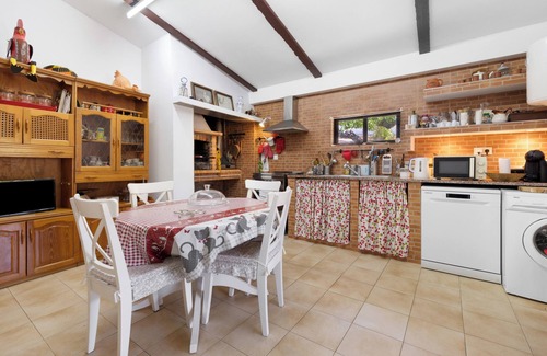 Riachos Villa | Apartment 'Casa Retiro' with Shared Pool, Wi-Fi and Air Conditioning