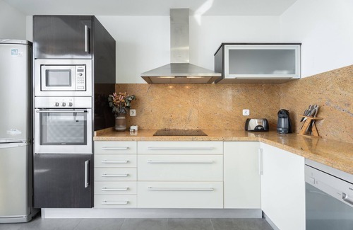 Faro de Cullera Villa | Apartment 'Chalet Villa Turistica Faro Cullera' with Sea View, Wi-Fi and Air Conditioning