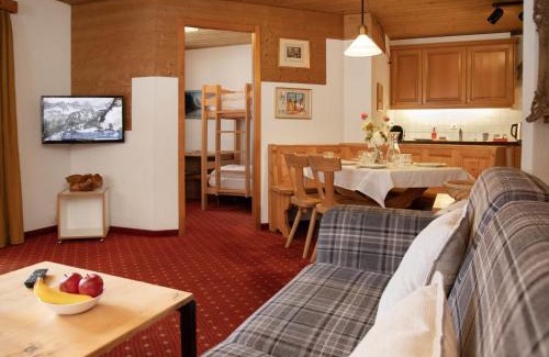 Grindelwald Apartment | Apartment Chalet Abendrot apARTments-30 by Interhome