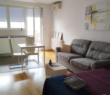 Novi Zagreb Apartment | Apartment City