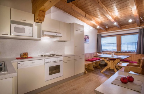 Stumm Apartment | Apartment Enzian - Ferienhof Stadlpoint