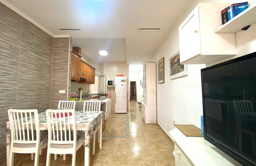 El Moncayo Apartment | Apartment with sea views, 25m. of the beach