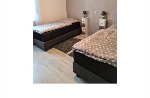 Sand Apartment | Apartment 'Ferienwohnung Frank 80qm' with Private Terrace and Wi-Fi