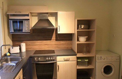 Oberkirch Apartment | Apartment 'Ferienwohnung Hesselbach' with Private Terrace, Shared Garden and Wi-Fi