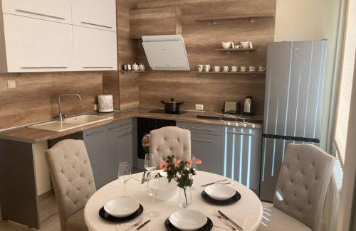 Razgrad Apartment | Apartment Fire & Lux near the center