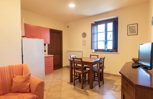 Assisi Apartment | Apartment for four people nestled in the Umbrian countryside - Olivo