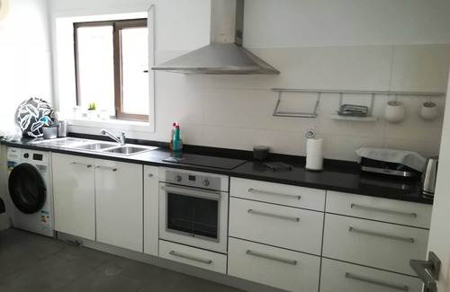 Furadouro Apartment | Apartment 'Furadouro 30 Meters from the Beach' with Wi-Fi and Air Conditioning