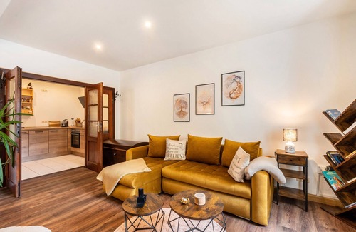 Regis-Breitingen Apartment | Apartment 'Gästewohnung Auszeit' with Private Garden and Wi-Fi