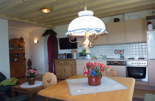 Schladming Apartment | Apartment 'Haus Rigl' with Mountain View, Private Terrace and Wi-Fi