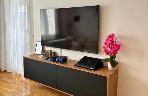 East Sarajevo Apartment | Apartment Hera with private garage