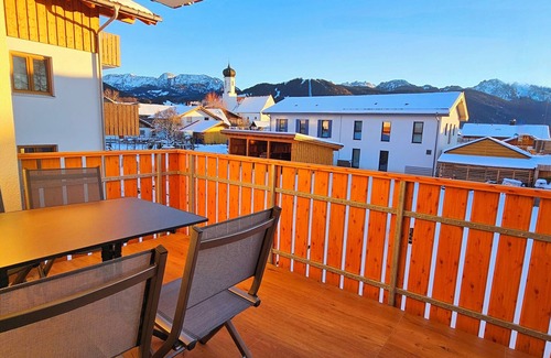 Halblech Apartment | Apartment Hipp No. 9 - 74m² new building on the 1st floor with balcony and mountain view