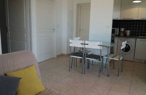 Tizzano Apartment | Apartment ideally located facing the sea, on the beach of Tizzano in Southern Corsica