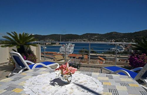 Cove Rogacic Apartment | Apartment II Radisic beautiful view