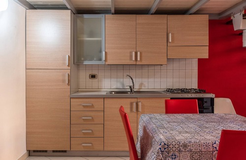 Porto Empedocle Apartment | Apartment 'Il Molo 1' with Balcony and Air Conditioning