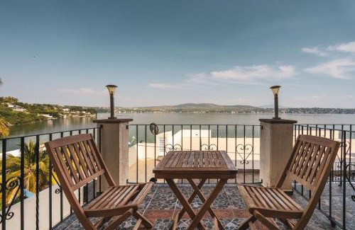 Tequesquitengo Apartment | Apartment in a lakefront hotel