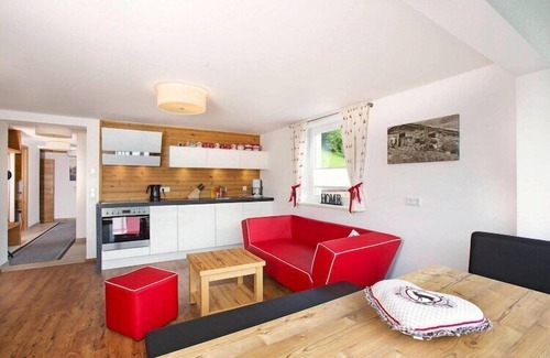 Schonbach Apartment | Apartment in Hohe Tauern with Mountain Views