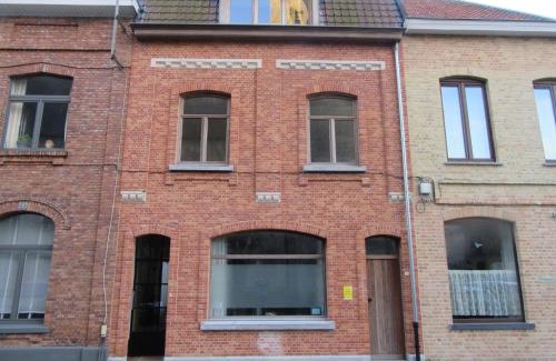 Ypres Apartment | Apartment in Ieper with terrace