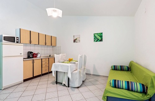 Maslenica Apartment | Apartment in Jasenice near Maslenica Beach