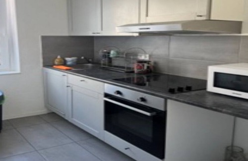 Hoehenberg Apartment | Apartment in Köln