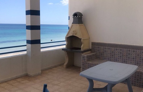 Mansoura Apartment | Apartment In Kelibia With Parking, Pet Friendly, Pool