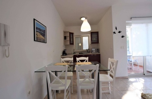 Mandre Apartment | Apartment in Mandre near the Sea