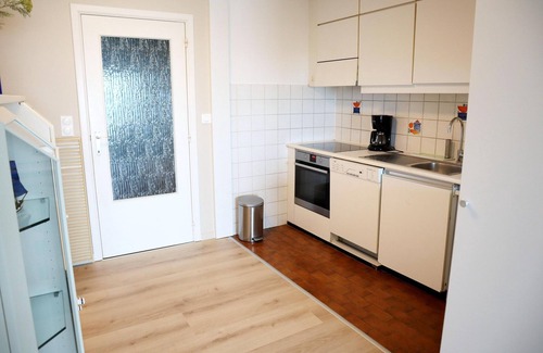 Nieuwpoort-Bad Apartment | Apartment in Nieuwpoort by the Sea Wall