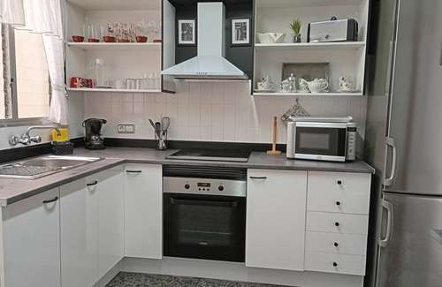 Sant Carles de la Rapita Apartment | Apartment in Sant Carles de la Rapita, 4 minutes from the coast.