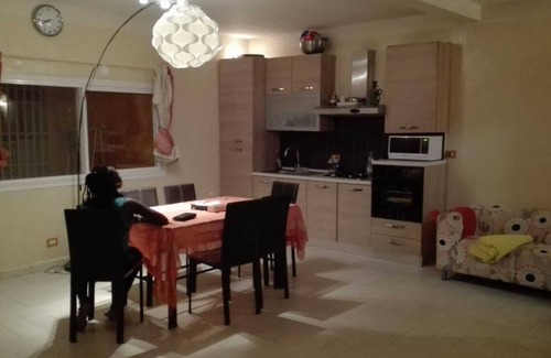 Thies Nord House | Apartment in the heart of Mbour their gallas 5 people