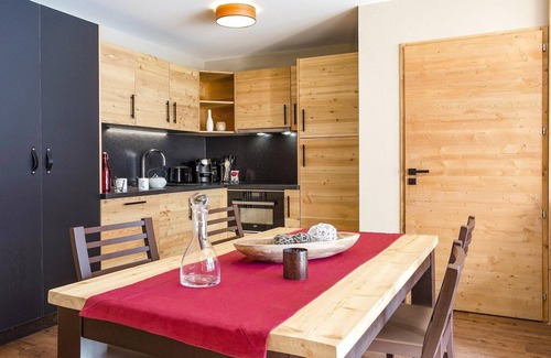 Les Boisses Apartment | Apartment in Tignes with Spa and Pool