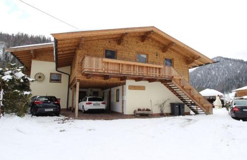 Waidring Apartment | Apartment in Waidring near PillerseeTal Ski Area