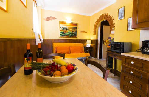 Campiglia Marittima Apartment | Apartment in Residence by the sea set in a amazing Park