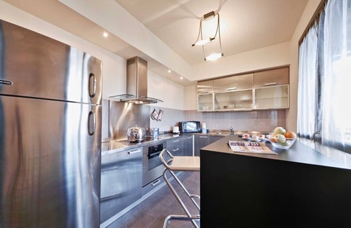 Rivoltella Apartment | Apartment for four people in a residence with swimming pool in Desenzano del Garda