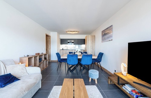 Montalbert Apartment | Apartment 'L'écrin Des Sapins' with Mountain View, Balcony and Wi-Fi