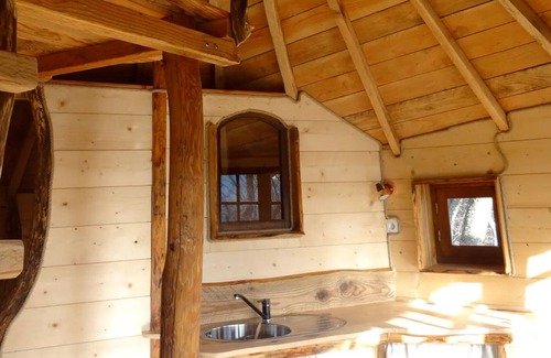 Saint-Agreve Apartment | Apartment 'La Cabane Des Fayards' with Mountain View, Private Terrace and Shared Garden